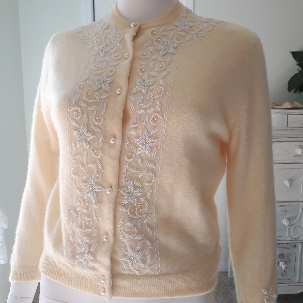 Vintage Cream Cashmere Beaded Pearl Cardigan